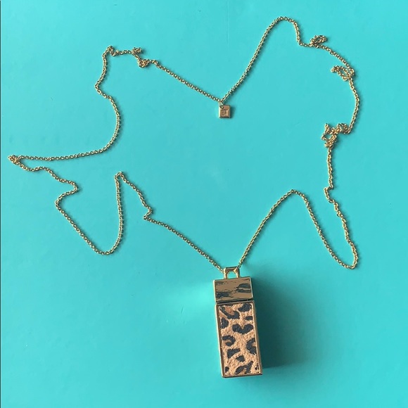 Belle Noel Pendant/Perfume bottle with long chain - Picture 1 of 8